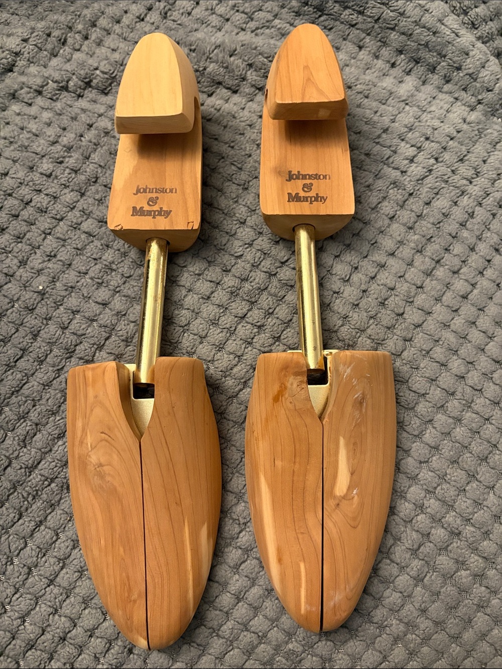 Johnston & Murphy Cedar Shoe Trees - Natural Wood (Pair)